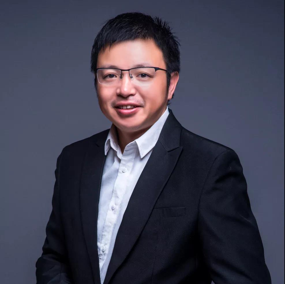 mike.jpg 图片